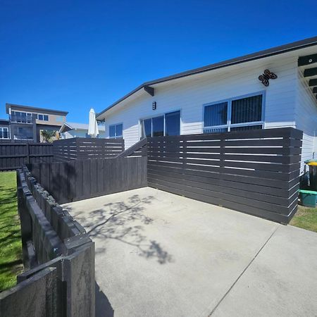 Ultimate Family Holiday - Pet Friendly! Papamoa Buitenkant foto