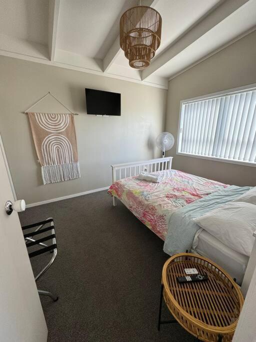 Ultimate Family Holiday - Pet Friendly! Papamoa Buitenkant foto