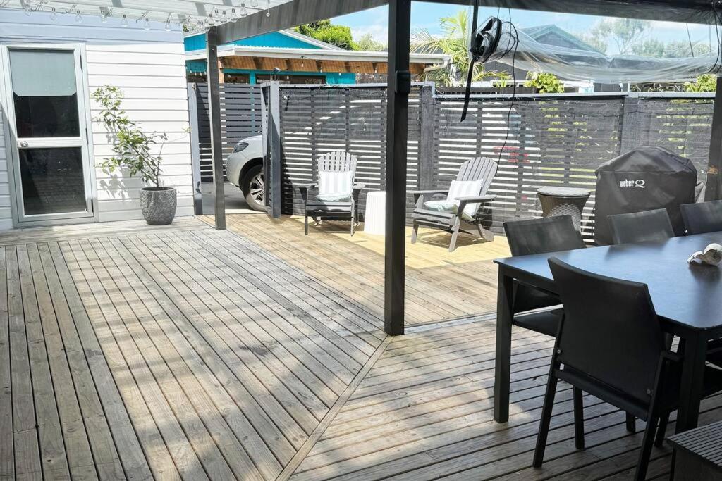 Ultimate Family Holiday - Pet Friendly! Papamoa Buitenkant foto