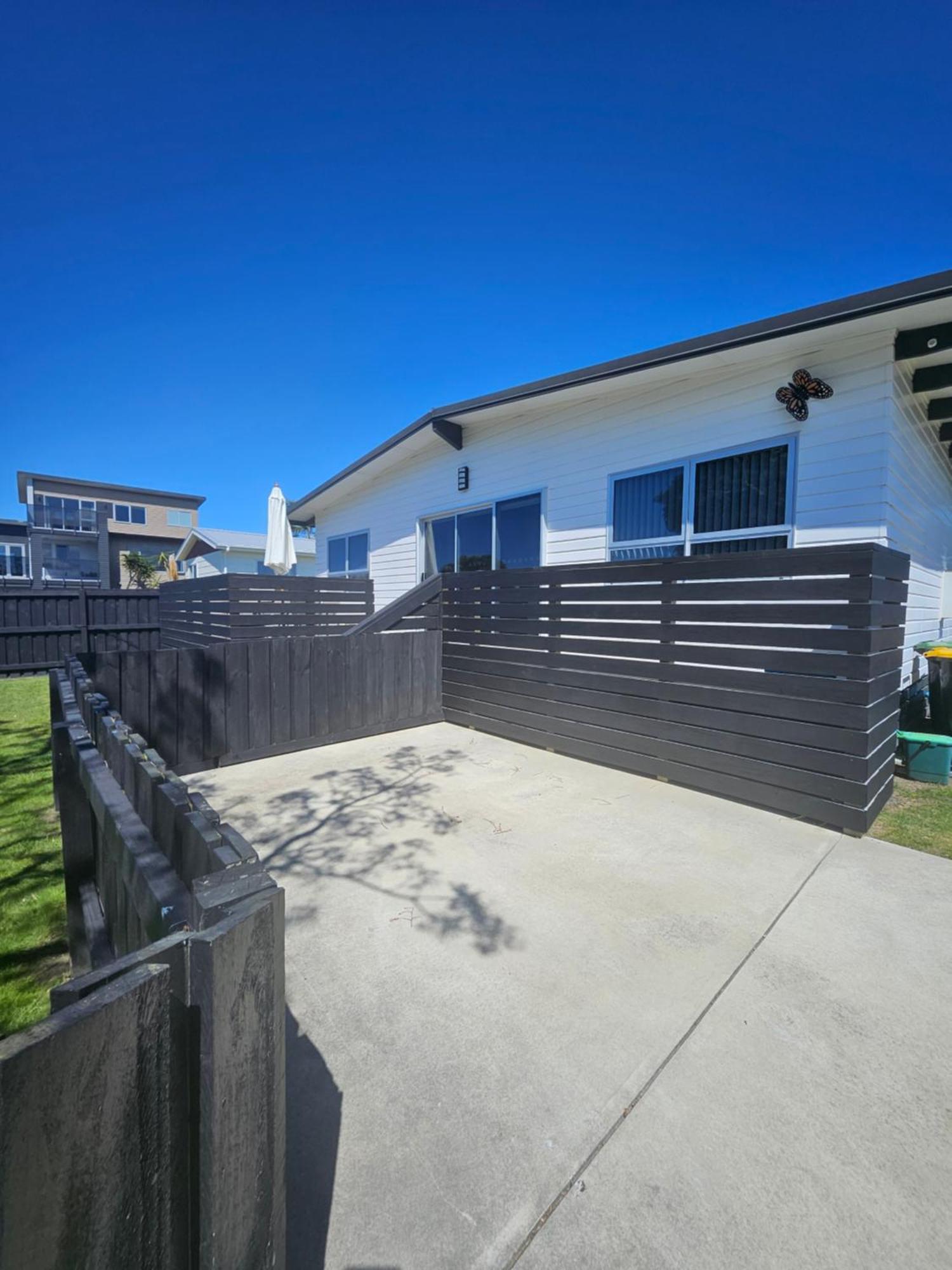 Ultimate Family Holiday - Pet Friendly! Papamoa Buitenkant foto