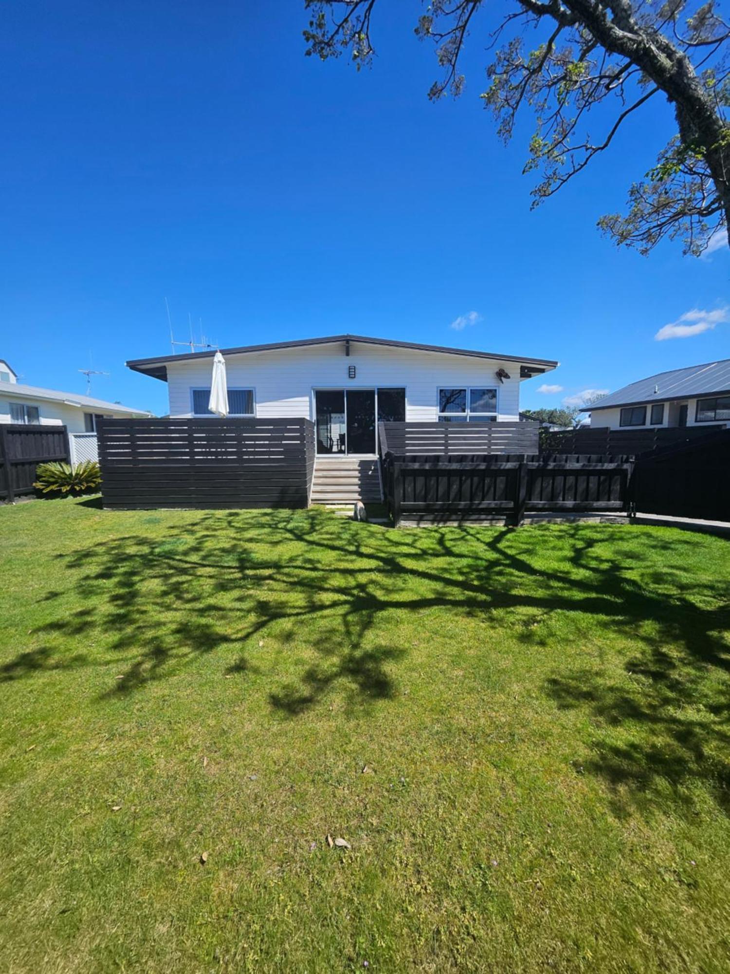 Ultimate Family Holiday - Pet Friendly! Papamoa Buitenkant foto